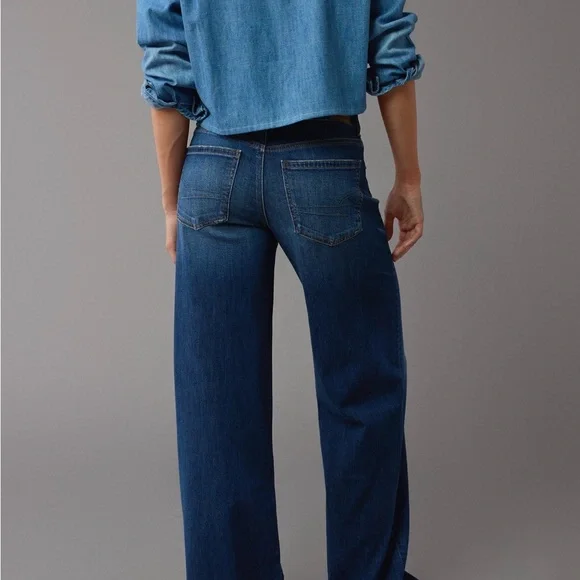 American Eagle low rise baggy jeans - Picture 3 of 7